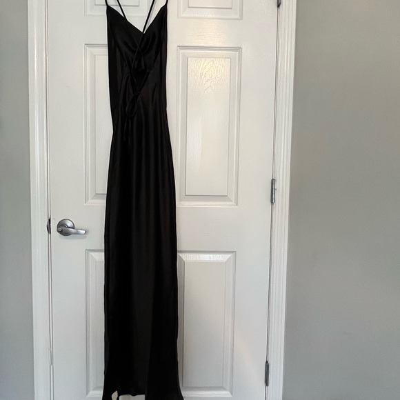 ASOS satin maxi dress in black (6) - Picture 6 of 7